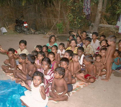 Another picture of Spirit of Life Ministries children who need our help.
